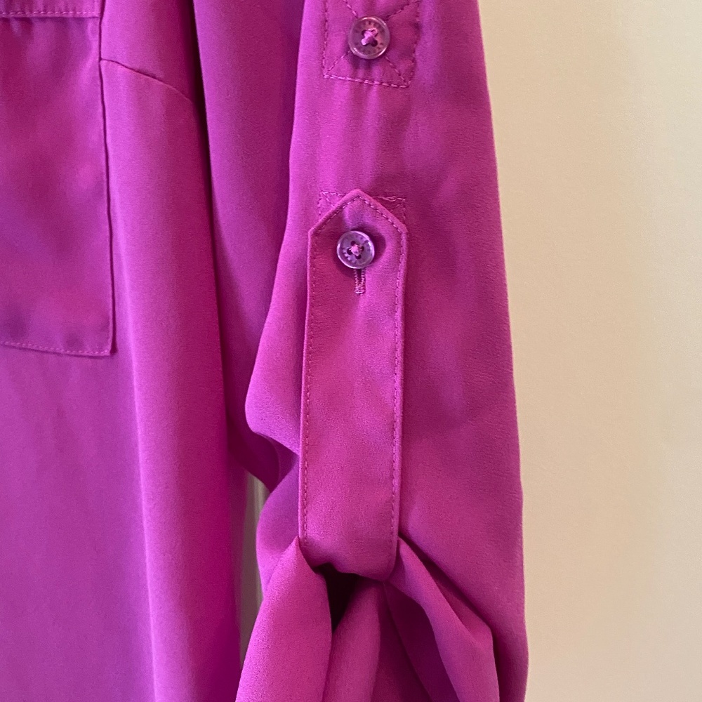 Express - XSmall button down blouse - Picture 5 of 7